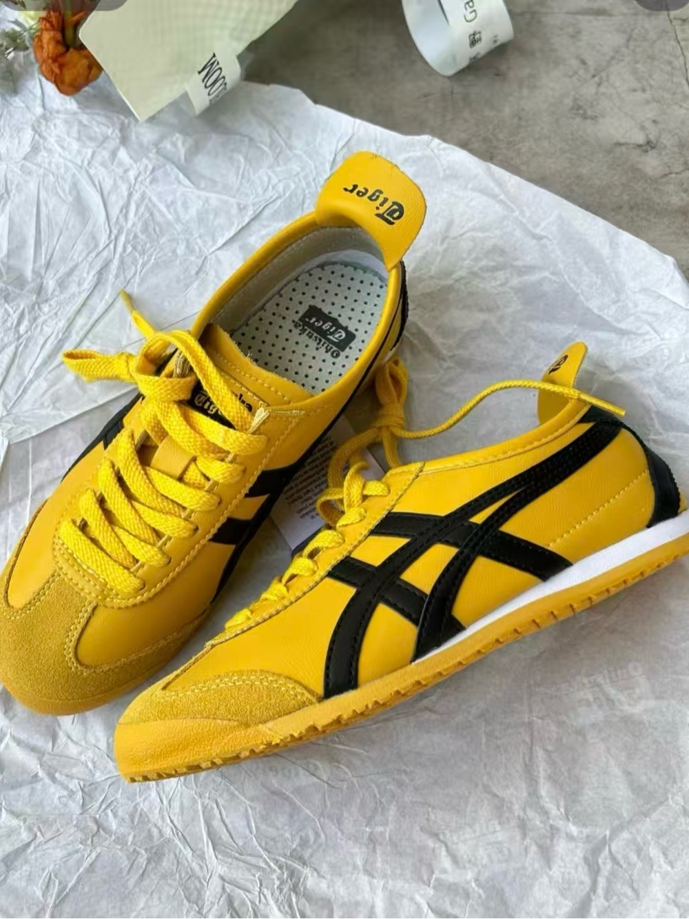 Onitsuka Tiger MEXICO 66 – Women's Yellow Casual Sneakers [Multiple Sizes]